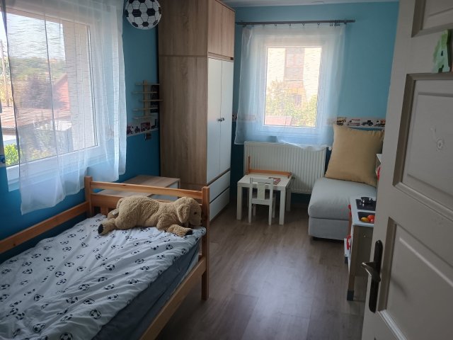 Kiadó családi ház, albérlet, XXII. kerületben, Hollandi utcában