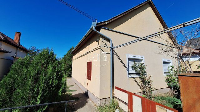 Eladó családi ház, Hódmezővásárhelyen 48.5 M Ft, 2 szobás