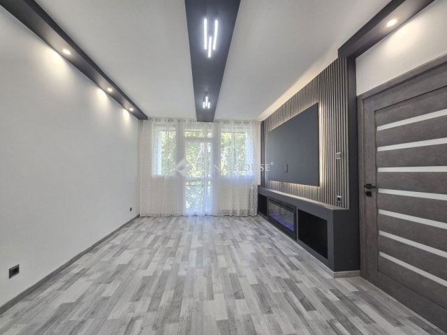 Eladó panellakás, Budapesten, XVIII. kerületben 84.9 M Ft