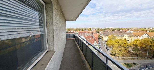 Eladó panellakás, Kecskeméten 39.5 M Ft, 2 szobás