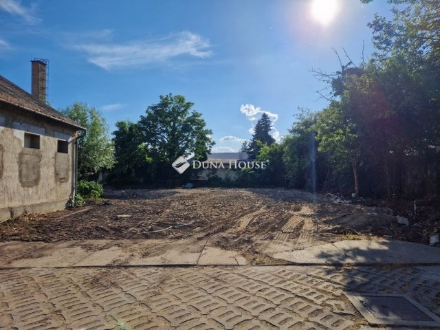 Eladó telek, Baján 45 M Ft / költözzbe.hu