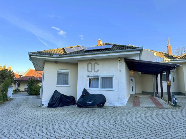 Eladó sorház, Mogyoródon, Szentjakab parkban 102.5 M Ft, 4 szobás