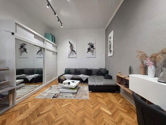 Eladó téglalakás, Budapesten, VIII. kerületben 64.9 M Ft
