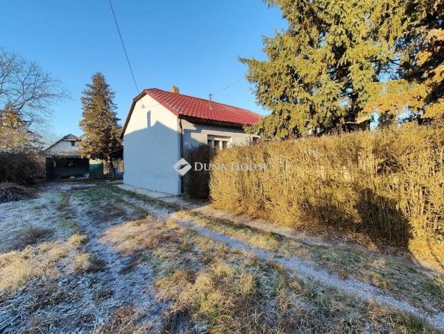 Eladó családi ház, Izsófalván 16 M Ft, 2+1 szobás