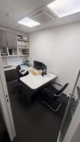 Kiadó iroda, Budapesten, VI. kerületben, Zichy Jenő utcában