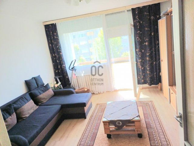 Eladó panellakás, Kistarcsán 69.9 M Ft, 3 szobás