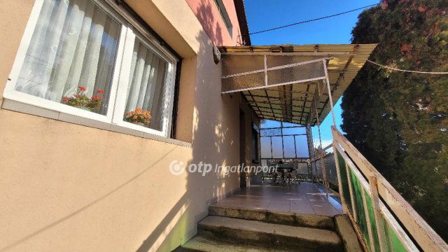 Eladó családi ház, Fóton 94.9 M Ft, 3 szobás