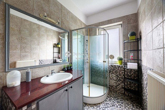 Eladó családi ház, Herceghalomon 230 M Ft, 2+3 szobás