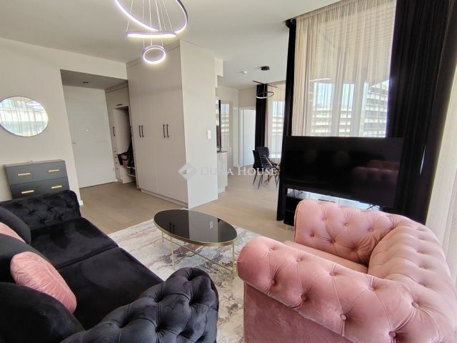 Eladó nyaraló, Szegeden 88 M Ft, 1+1 szobás