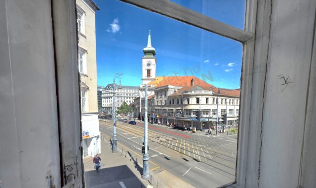 Kiadó téglalakás, albérlet, V. kerületben, Vámház körúton