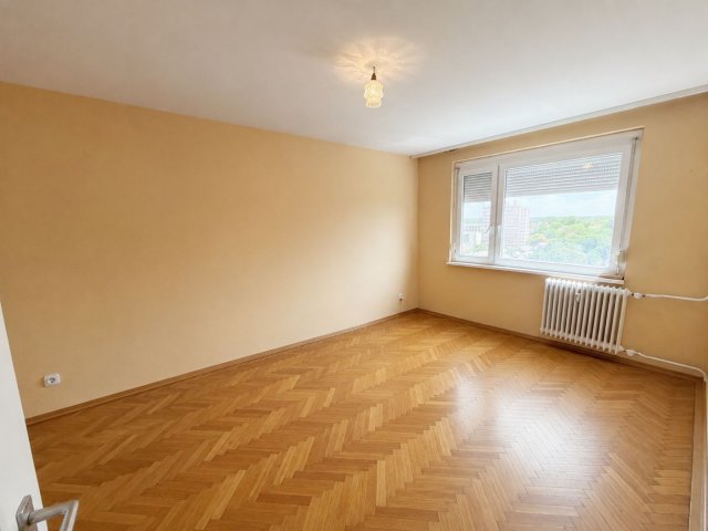 Eladó panellakás, Debrecenben 40.9 M Ft, 2 szobás