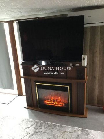 Eladó hotel, Budapesten, IV. kerületben 500 M Ft, 26 szobás