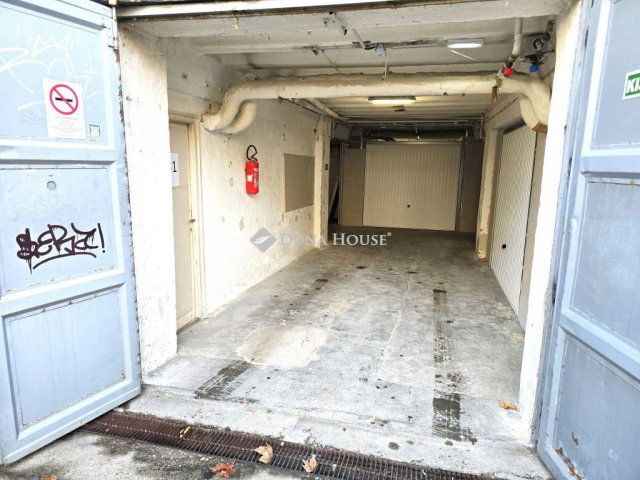 Kiadó ipari ingatlan, Pécsett 35 E Ft / hó / költözzbe.hu