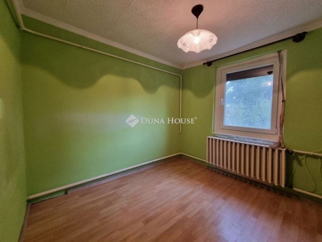 Eladó családi ház, Kókán 37.5 M Ft, 4 szobás