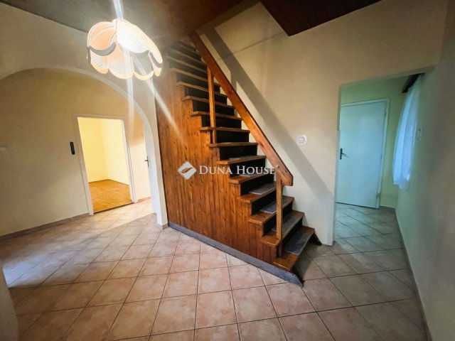 Eladó családi ház, Pilisjászfalun 79 M Ft, 3 szobás