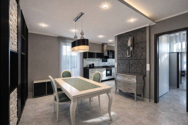 Eladó téglalakás, Győrött 159.9 M Ft, 3 szobás