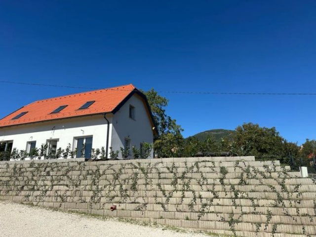 Eladó téglalakás, Pilisszántón 74 M Ft, 2 szobás