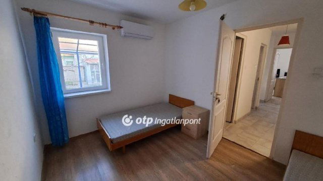 Eladó családi ház, Kecskeméten 85 M Ft, 6+1 szobás