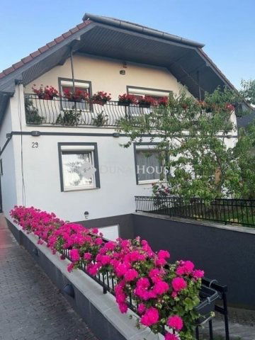 Eladó családi ház, Halásztelken 199.9 M Ft, 6 szobás