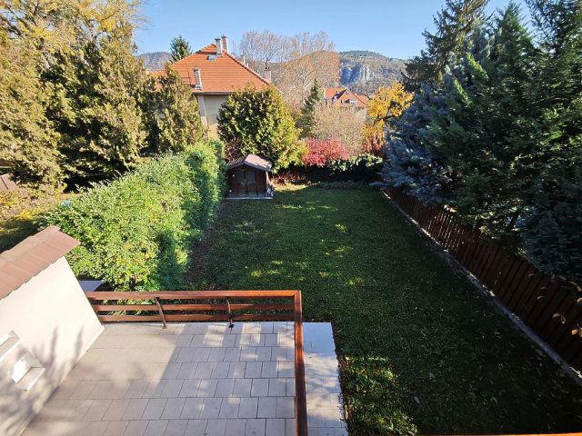 Eladó téglalakás, Budapesten, II. kerületben 160 M Ft, 6 szobás