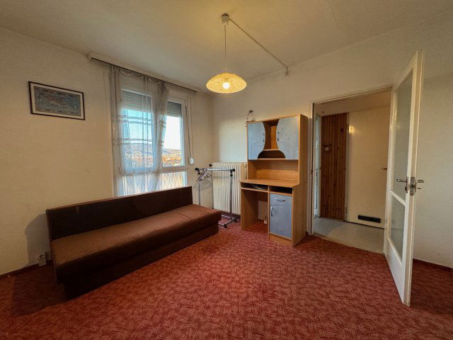 Eladó panellakás, Pécsett, Melinda utcában 35.9 M Ft, 2 szobás