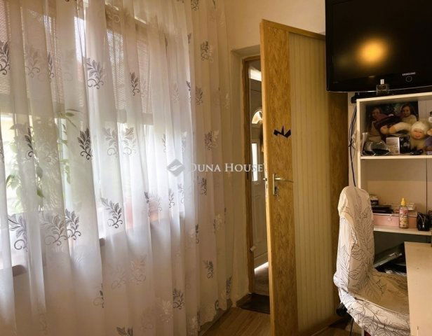 Eladó családi ház, Bugyin 49.9 M Ft, 3 szobás