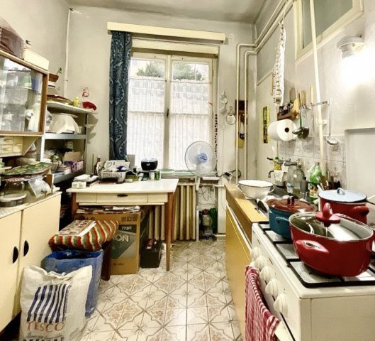 Eladó téglalakás, Pécsett 28.1 M Ft, 2 szobás