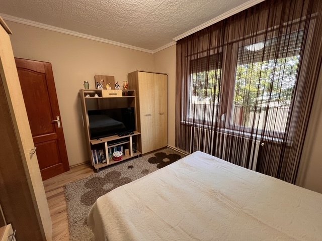 Eladó családi ház, Sényőn 66.9 M Ft, 3 szobás