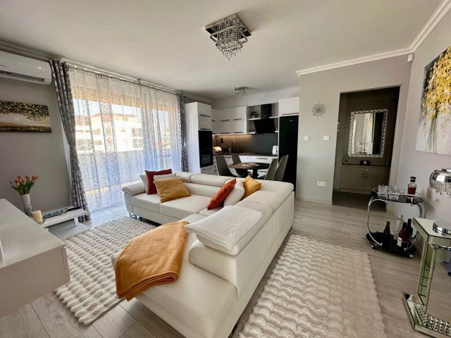 Eladó téglalakás, Tatabányán 71.2 M Ft, 1 szobás