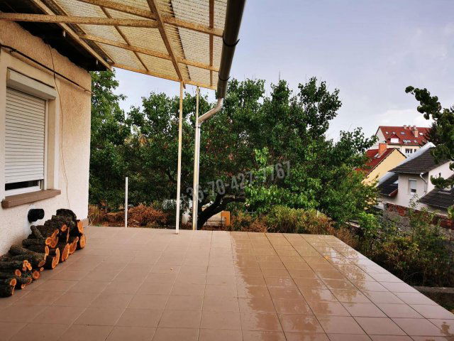 Eladó családi ház, Egerben 58 M Ft, 4 szobás