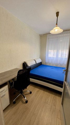 Kiadó panellakás, albérlet, Debrecenben 200 E Ft / hó, 2 szobás