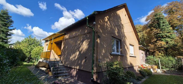 Eladó családi ház, Budapesten, XVIII. kerületben 129.9 M Ft