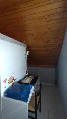 Eladó családi ház, Szigetszentmiklóson 100 M Ft, 3 szobás