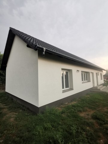 Eladó családi ház, Szegeden, Gádor közben 105 M Ft, 5 szobás