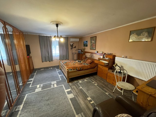 Eladó családi ház, Baracson 34 M Ft, 3 szobás