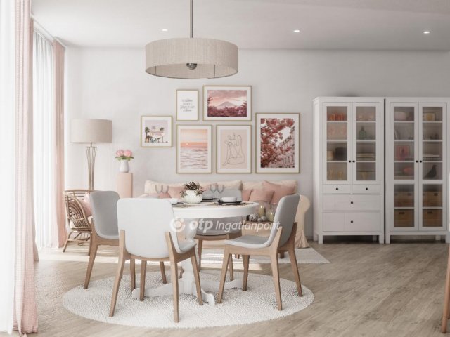 Eladó téglalakás, Balatonalmádiban 129 M Ft, 2 szobás