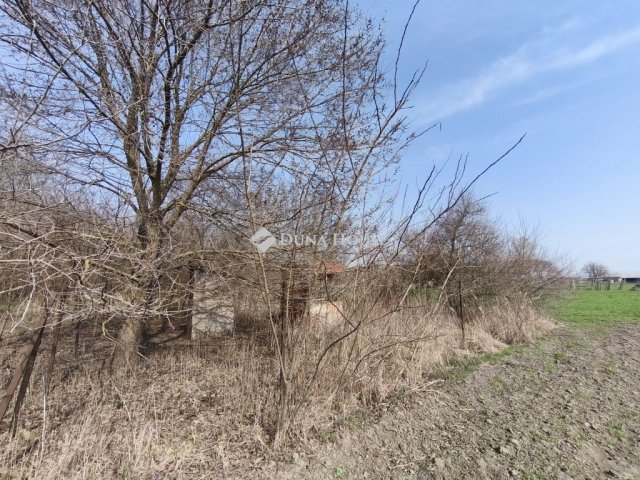 Eladó telek, Apostagon 5.5 M Ft / költözzbe.hu