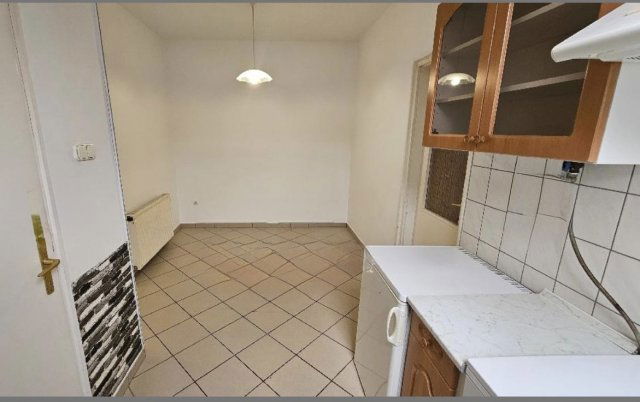 Eladó téglalakás, Egerben 45 M Ft, 2 szobás