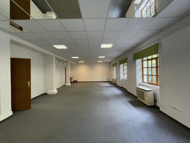 Eladó iroda, Szegeden, Jósika utcában 75.99 M Ft, 2 szobás