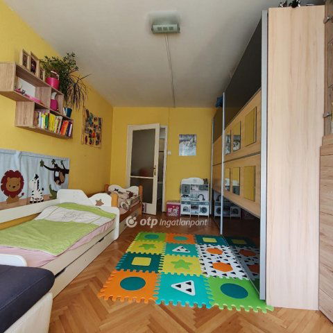 Eladó panellakás, Budapesten, XI. kerületben 73.9 M Ft, 2 szobás