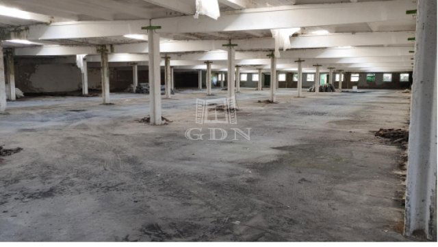 Eladó ipari ingatlan, Cegléden 350 M Ft / költözzbe.hu