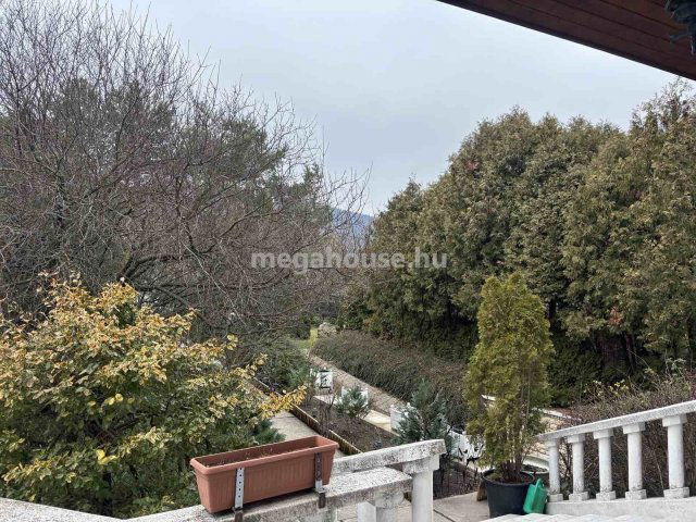 Eladó ikerház, Budapesten, III. kerületben 245 M Ft, 5+2 szobás