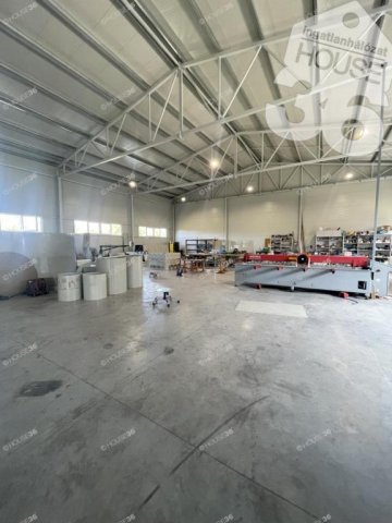 Eladó ipari ingatlan, Kecskeméten 550 M Ft / költözzbe.hu
