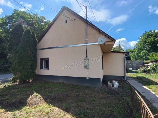 Eladó téglalakás, Vácon, Gombási úton 29.9 M Ft, 1+1 szobás
