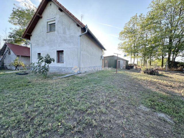 Eladó mezogazdasagi ingatlan, Szentkirályon 39.9 M Ft, 4 szobás