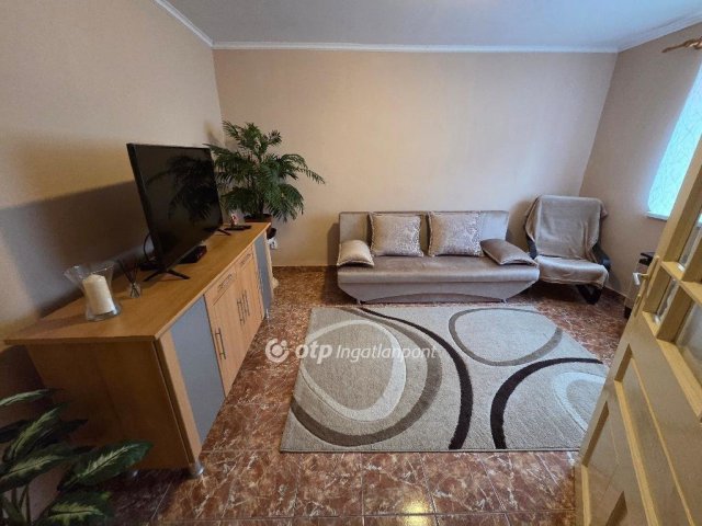 Eladó családi ház, Tardon 24.99 M Ft, 3+1 szobás