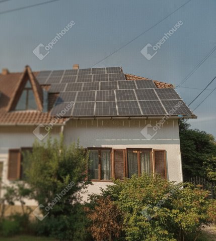 Eladó családi ház, Szegeden 128 M Ft, 7 szobás