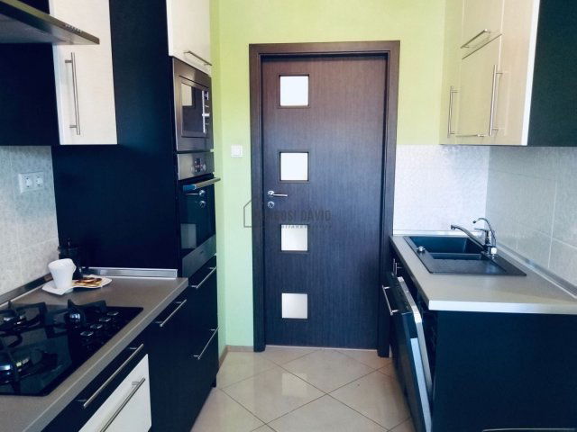 Kiadó téglalakás, albérlet, Debrecenben 270 E Ft / hó, 3 szobás