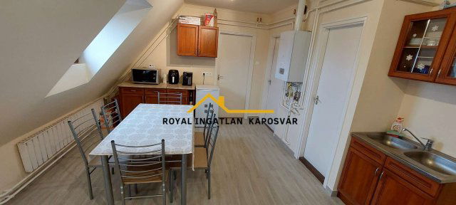 Eladó téglalakás, Balatonlelleén 49.99 M Ft, 3 szobás