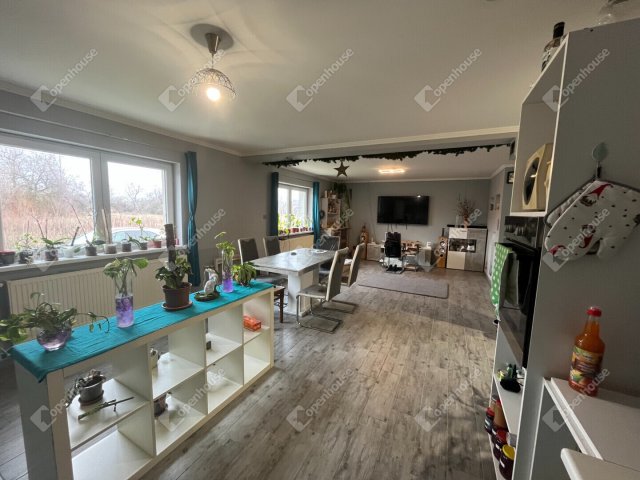 Eladó családi ház, Monoron 79.8 M Ft, 3 szobás